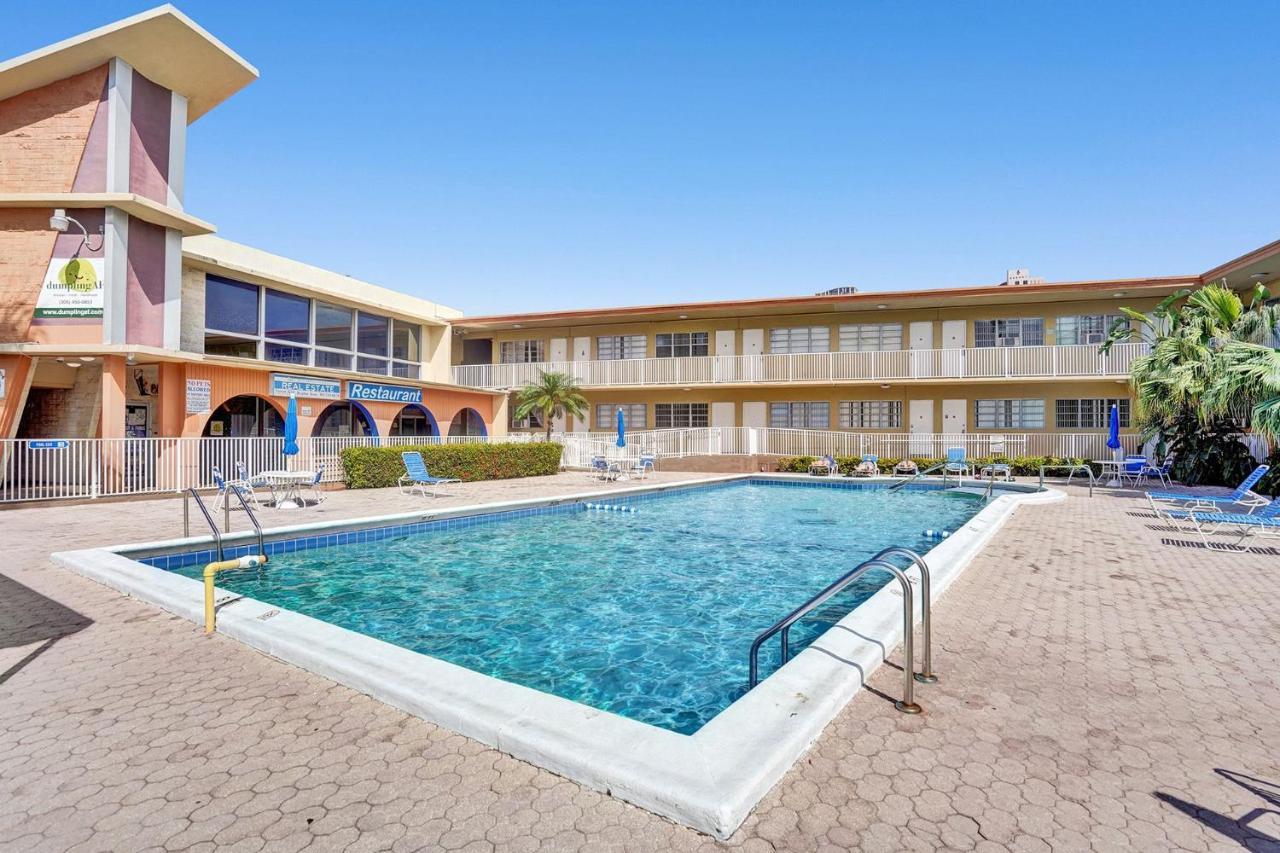 Gorgeous Spot In Hallandale Beach With Pool!! Kültér fotó